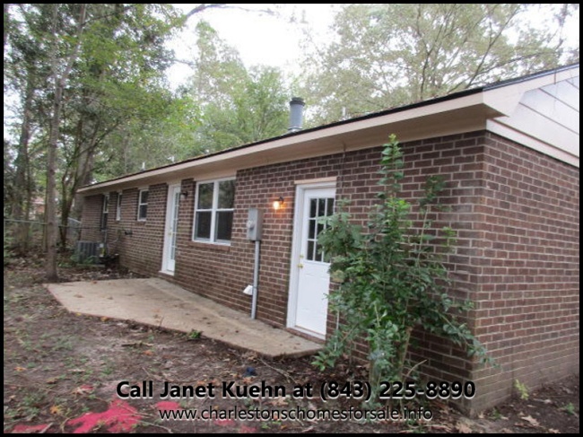 Gorgeous 3 Bedroom Ladson SC Traditional Home for Sale | 310 David Ct - Exterior Back